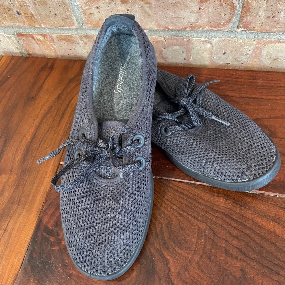 Allbirds Women’s Tree Skippers - Size 8
